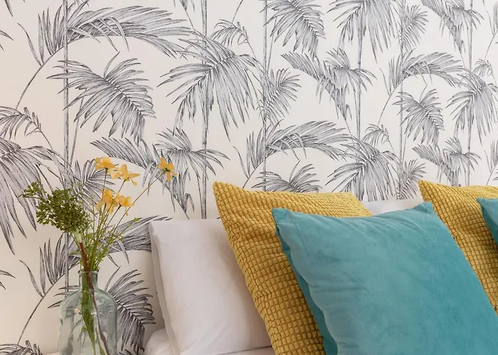 Amazing ,center Of Marbella, 338 *