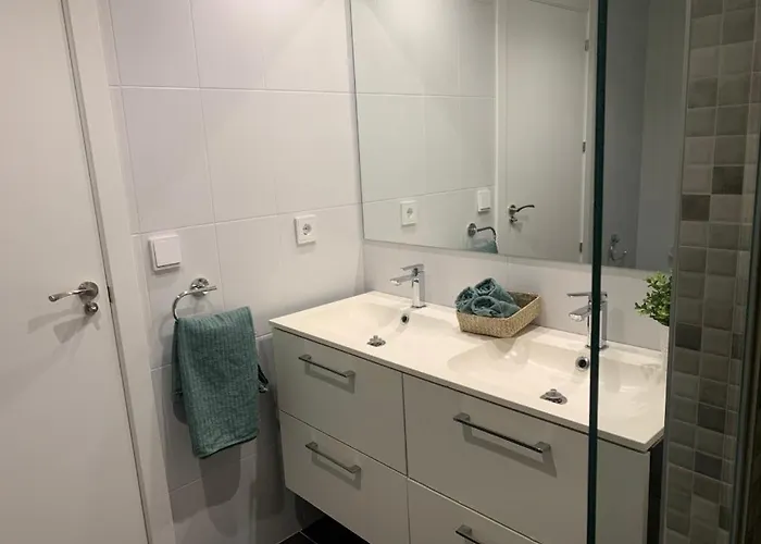 Amazing ,center Of Marbella, 338