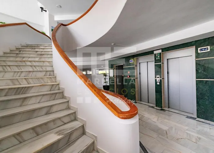 Amazing ,center Of Marbella, 338 マルベーリャ